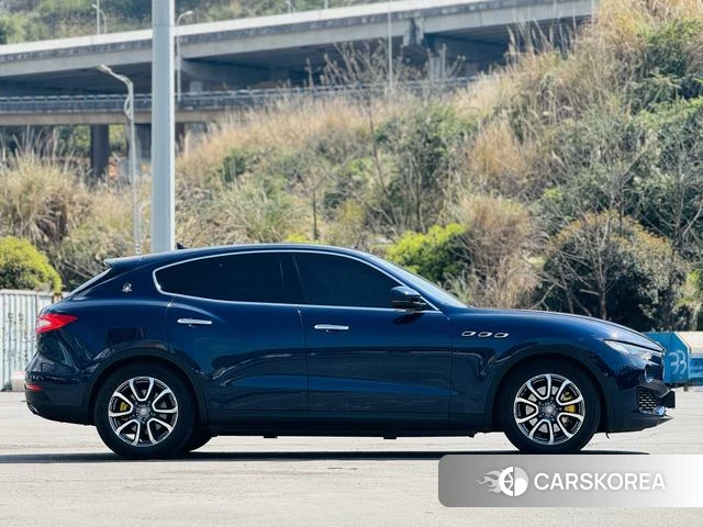 Maserati Levante id 3895924 из Китая 12