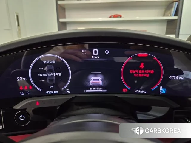 Porsche Taycan id 3377207 из Кореи 10