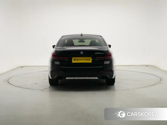 BMW 5 series PHEV id 4257244 из Китая 26