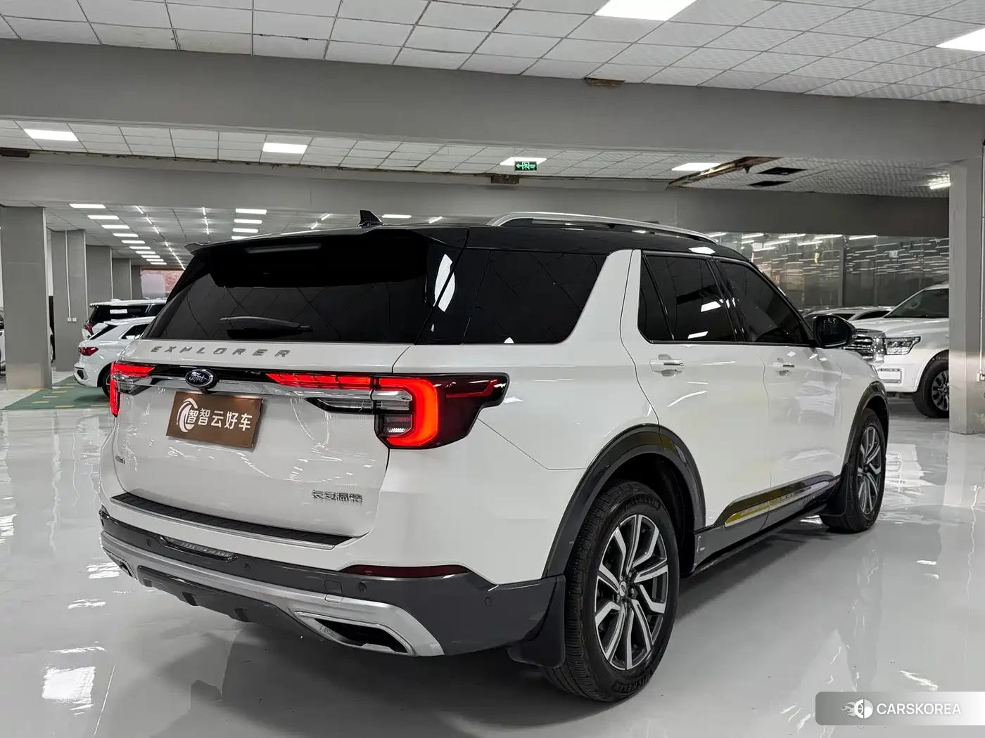 Ford Explorer id 4601966 из Китая 8