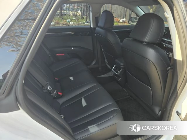 Hyundai Grandeur (GN7) id 3897448 из Кореи 16