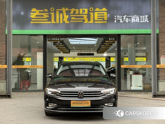 Volkswagen Magotan id 4313909 из Китая 17