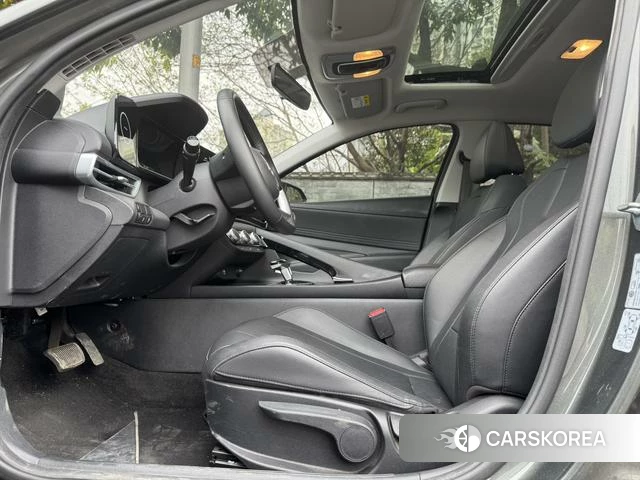 Hyundai Elantra id 4255743 из Китая 10