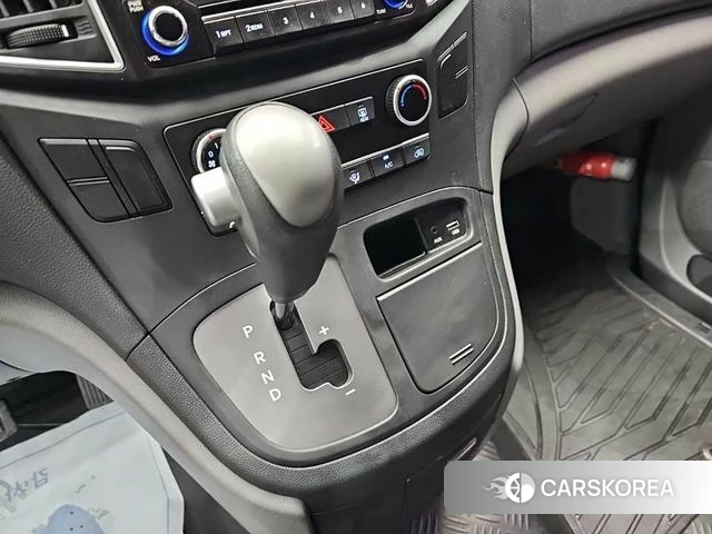 Hyundai The New Grand Starex id 4894846 из Кореи 17