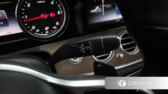 Mercedes-Benz E-Class W213 id 4712605 из Кореи 31