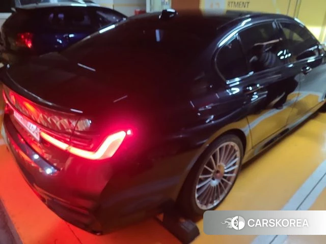 BMW 7 Series (G11) id 3857390 из Кореи 18