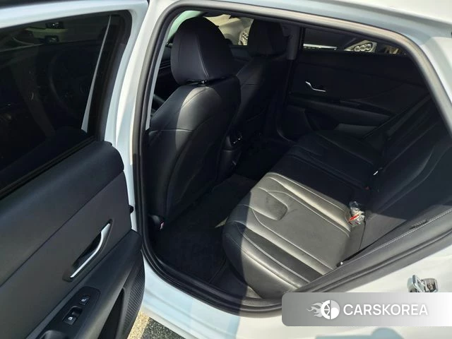 Hyundai The New Avante Hybrid (CN7) id 3851004 из Кореи 17