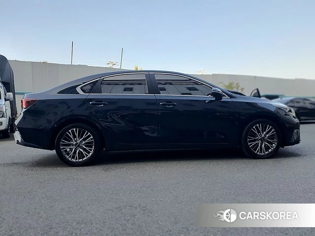 Kia The New K3 2nd generation id 4293441 из Кореи 18