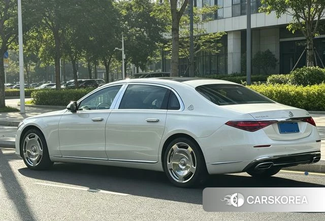 Mercedes-Benz Maybach S-class id 4358956 из Китая 8