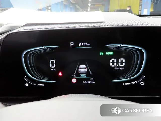 Kia Di Ol Nu Niro id 3664778 из Кореи 18