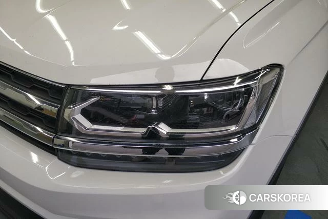 Volkswagen Tuyue id 4255740 из Китая 15