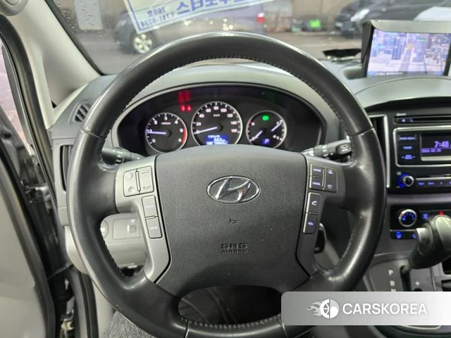 Hyundai The New Grand Starex id 4411348 из Кореи 13
