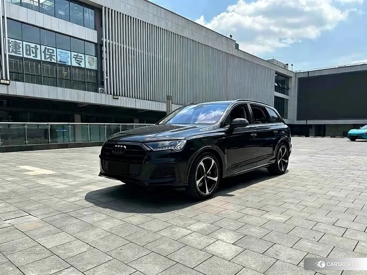 Audi Q7 id 4679978 из Китая 9