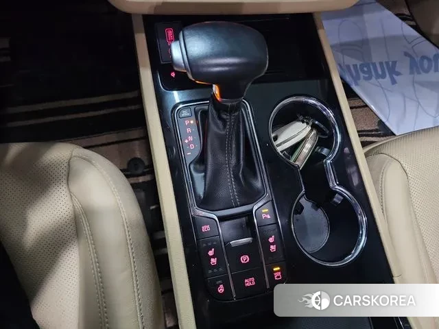 Kia The New Carnival id 2976543 из Кореи 18