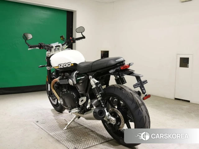 Triumph SPEED TWIN id 4373793 из Японии 8