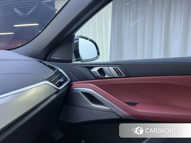 BMW X6 id 4257536 из Китая 23