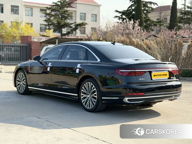 Audi A8 id 4242231 из Китая 8