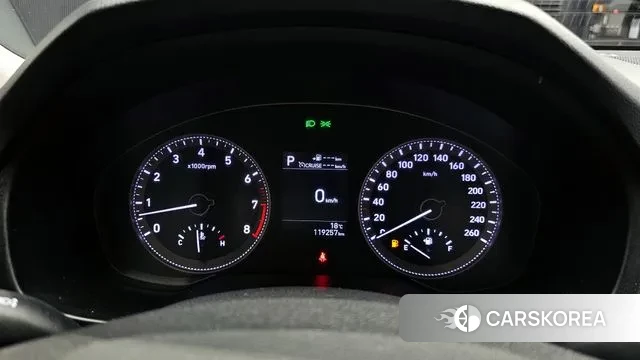 Hyundai Grandeur IG id 3336372 из Кореи 18