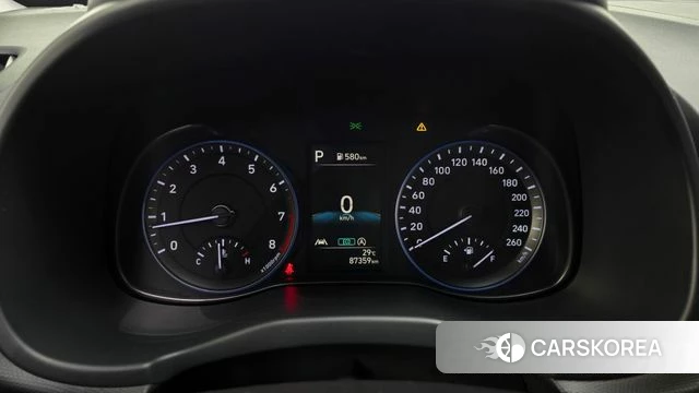 Hyundai The New Kona id 4855408 из Кореи 18