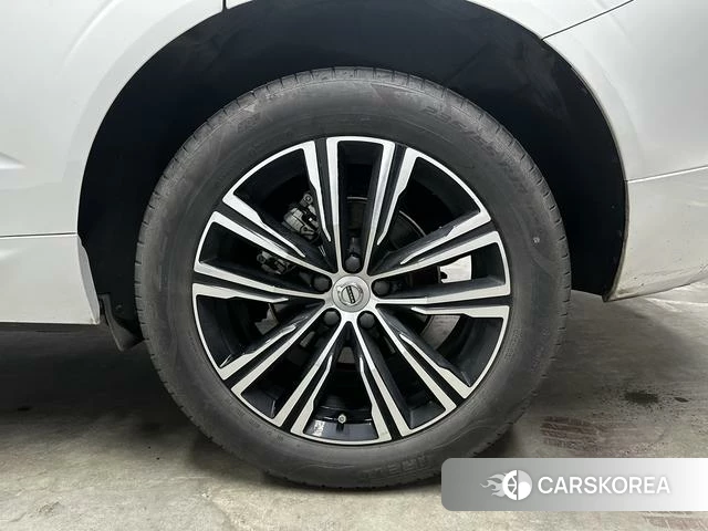 Volvo XC60 id 4219200 из Китая 17