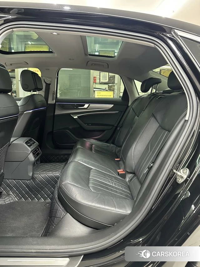 Audi A6L id 4272665 из Китая 20