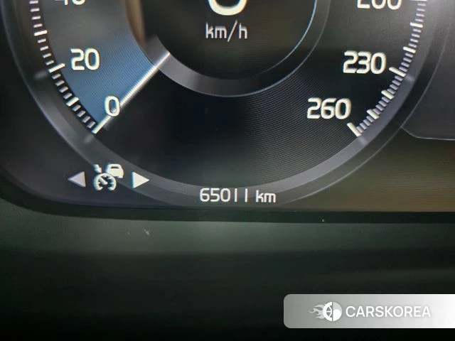 Volvo XC40 id 4618949 из Кореи 18