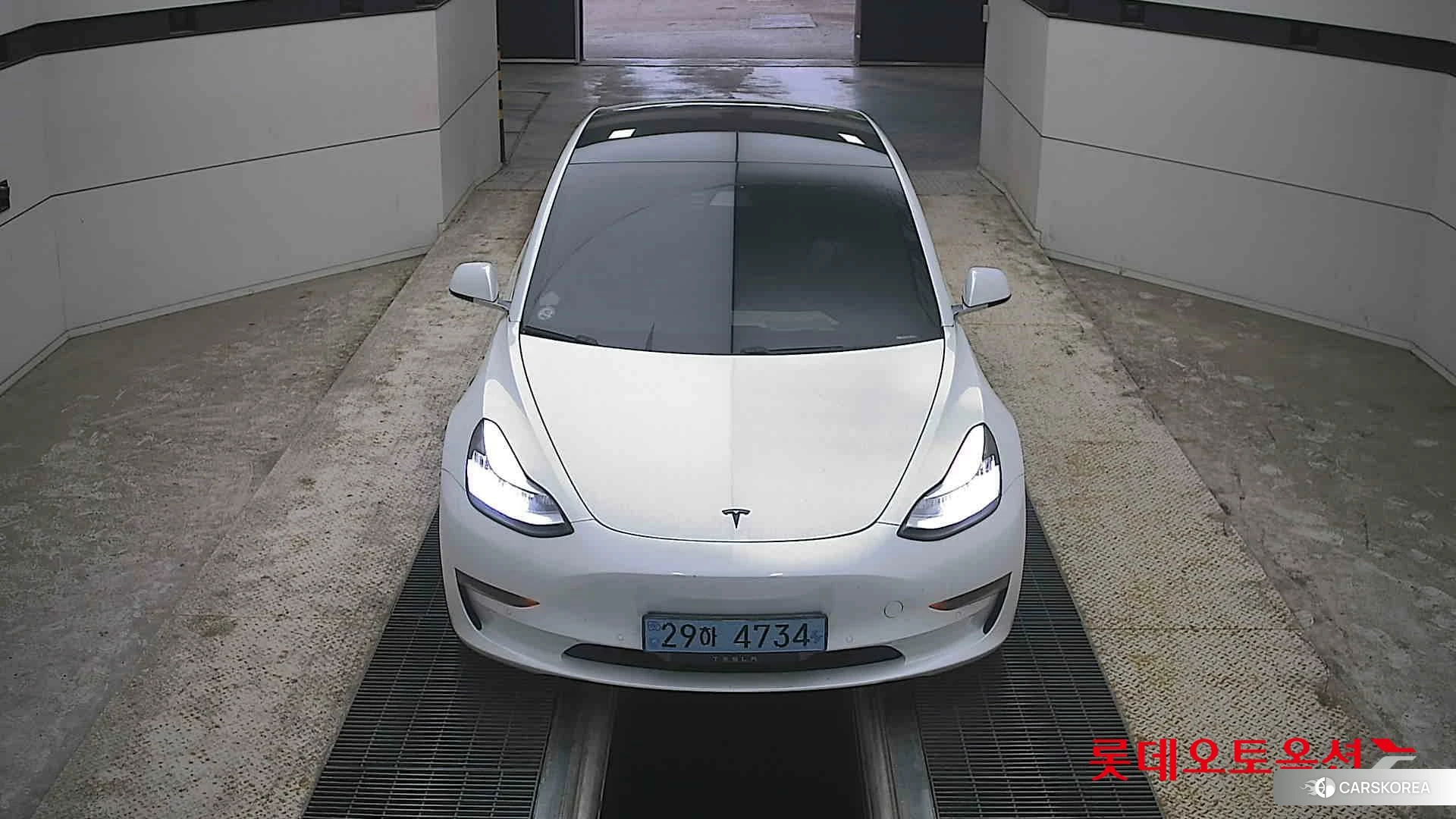 Tesla Model 3 Standard Range Plus RWD id 4289296 из Кореи 35
