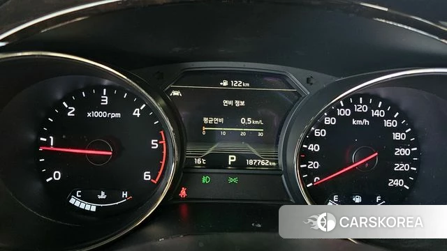 Kia The New Carnival id 3873691 из Кореи 18