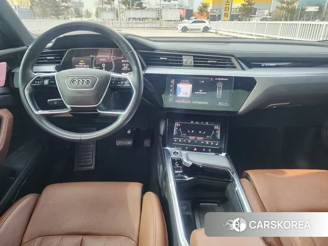 Audi e-Tron id 3690722 из Кореи 18