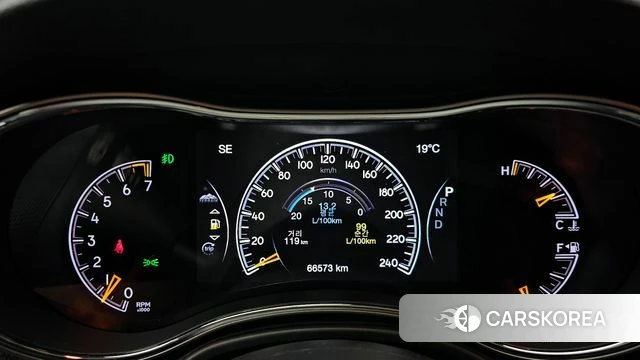 Jeep Grand Cherokee id 4310955 из Кореи 28