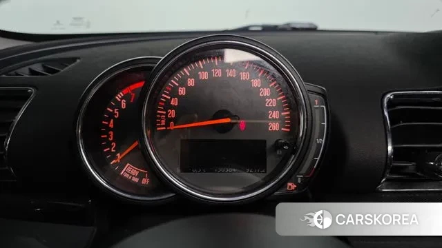 Mini Cooper Clubman id 3647300 из Кореи 18