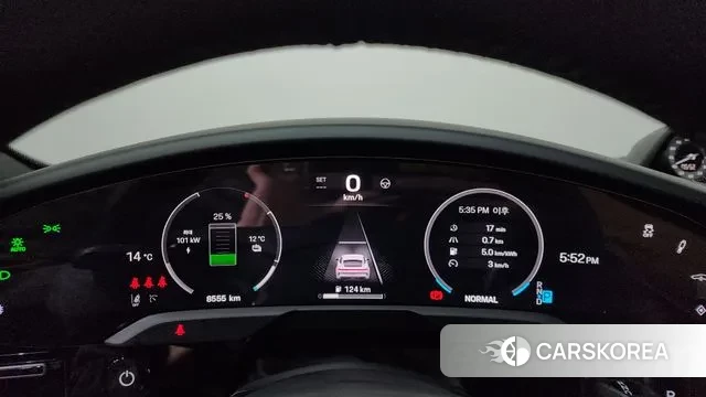 Porsche Taycan id 3332942 из Кореи 18