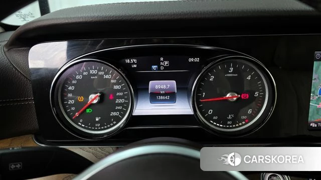 Mercedes-Benz E-Class W213 id 4310662 из Кореи 30