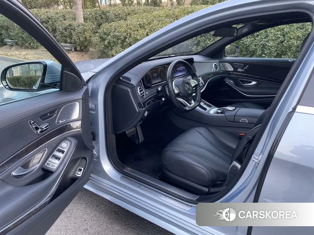 Mercedes-Benz S-class id 4208475 из Китая 23