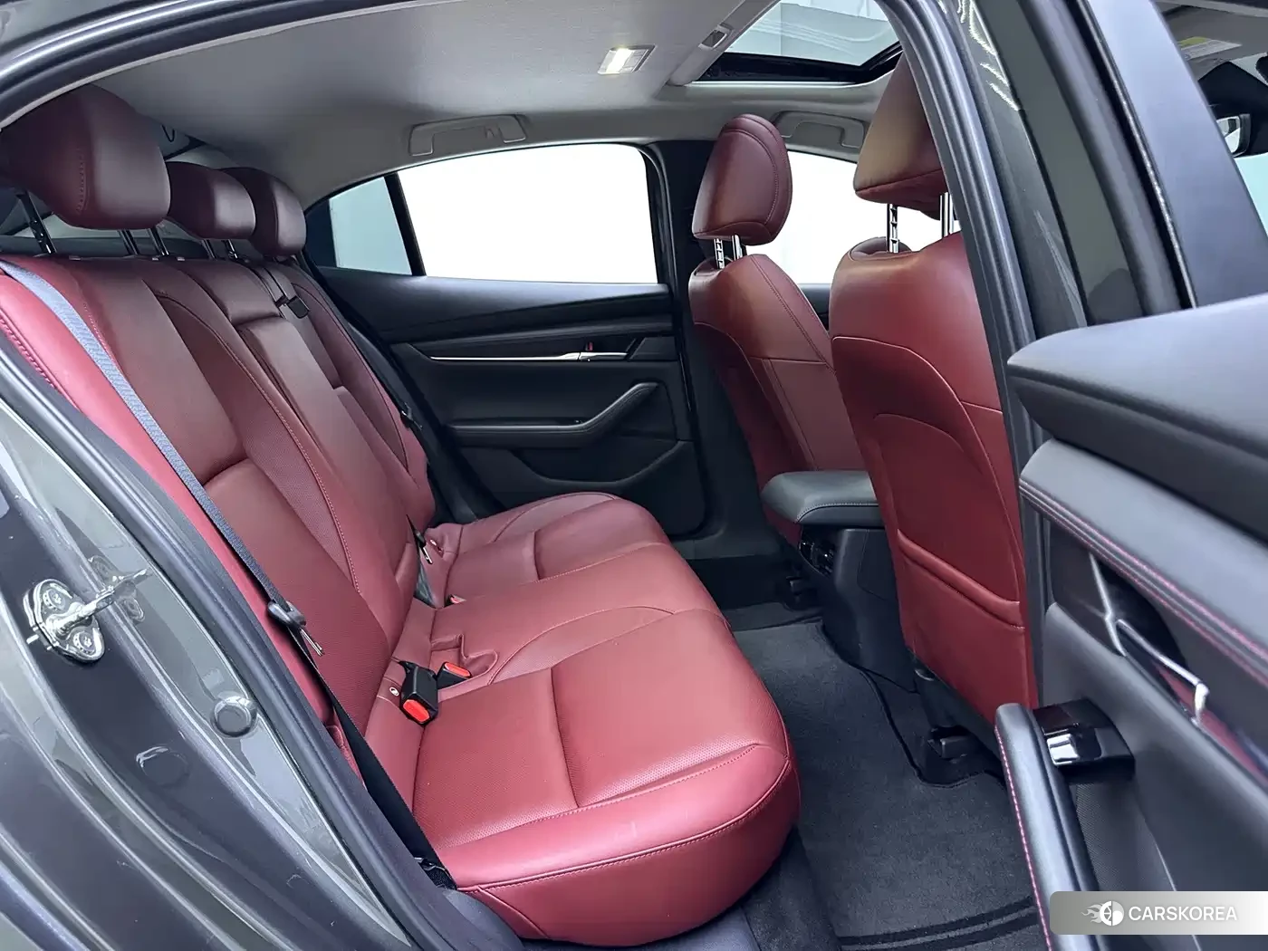 Mazda 3 id 4655024 из Китая 12