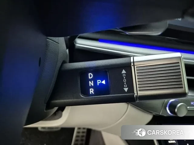 Hyundai Grandeur (GN7) id 3750951 из Кореи 16