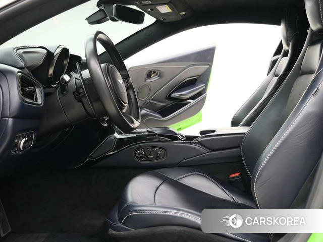 Aston Martin Vantage id 4238597 из Китая 25