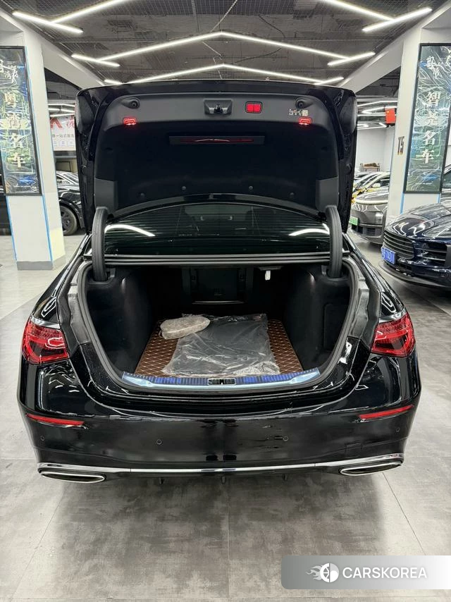 Mercedes-Benz S-class id 4265472 из Китая 18