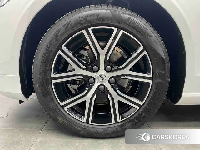 Volvo S60 id 4253555 из Китая 17