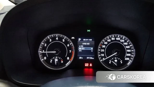 Hyundai Venue id 3033419 из Кореи 18