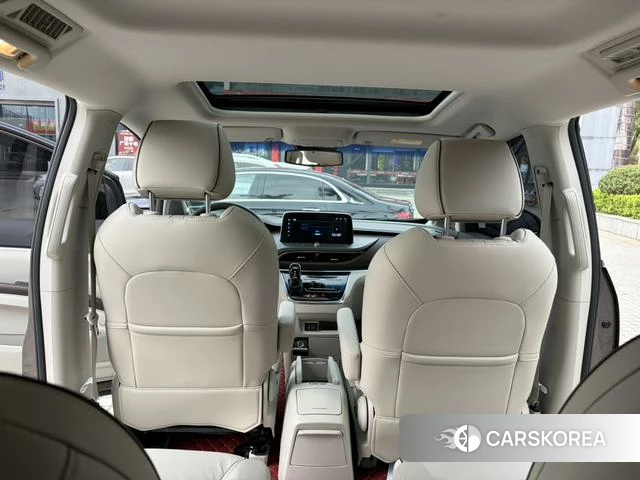 Buick GL8 id 4235700 из Китая 28