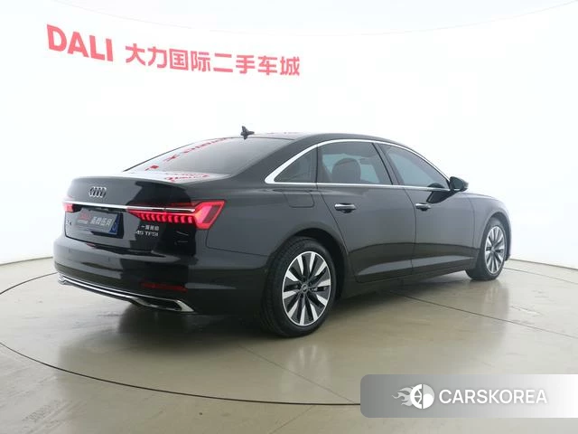 Audi A6L id 4336155 из Китая 14