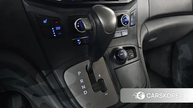 Hyundai The New Grand Starex id 3013635 из Кореи 18