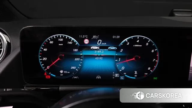 Mercedes-Benz GLA - Class H247 id 3462561 из Кореи 18