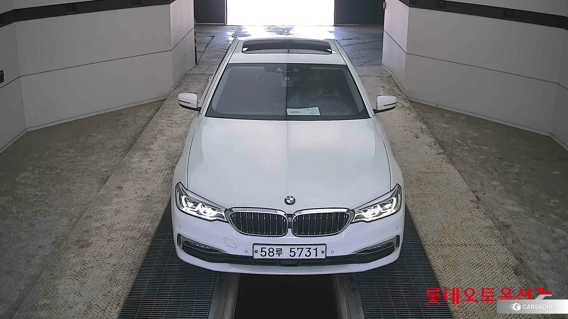 BMW  520d id 4296716 из Кореи 36