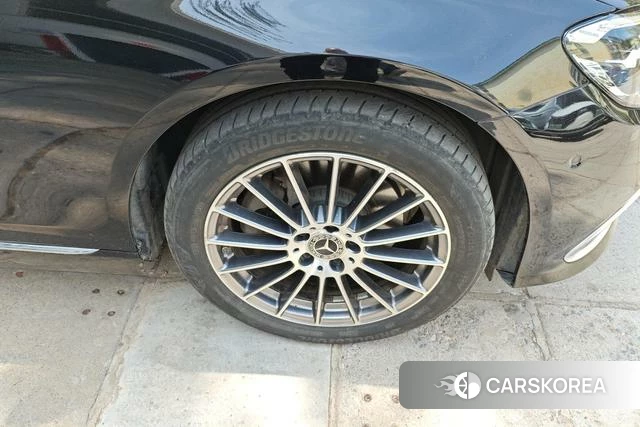Mercedes-Benz E-class id 4275612 из Китая 15