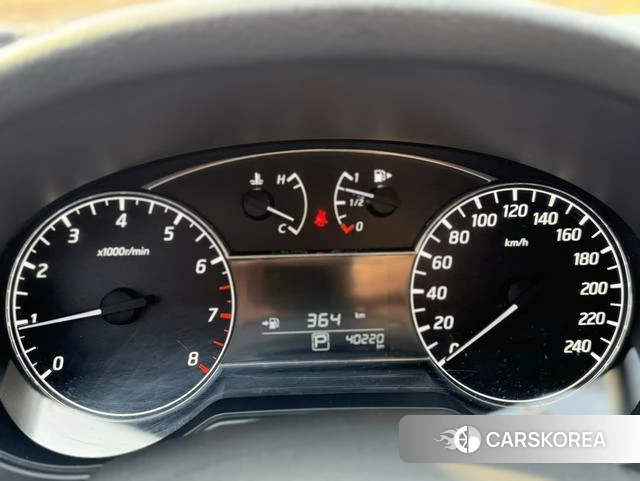Nissan TIIDA id 4254584 из Китая 22