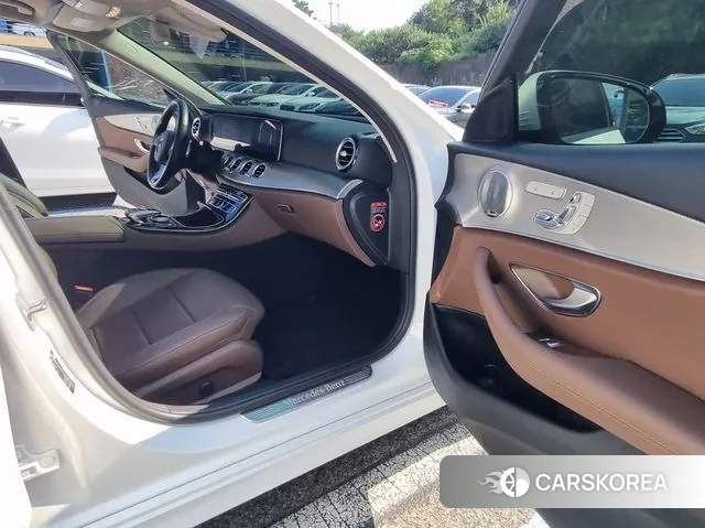 Mercedes-Benz E-Class W213 id 3162013 из Кореи 18