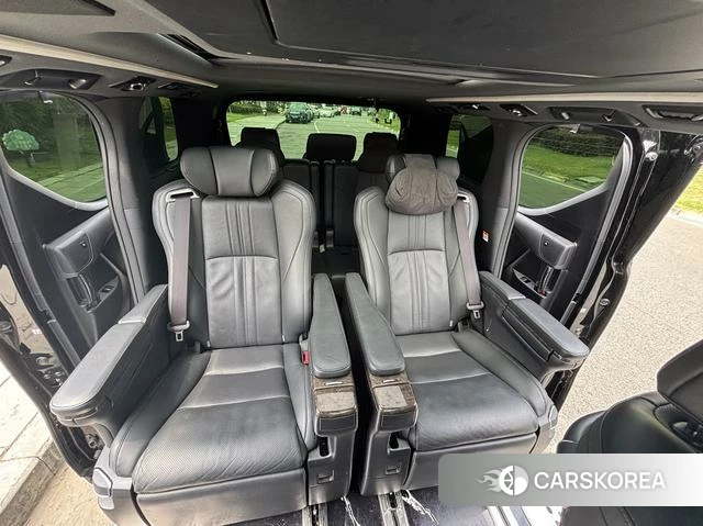 Toyota Elfa id 4374640 из Китая 21