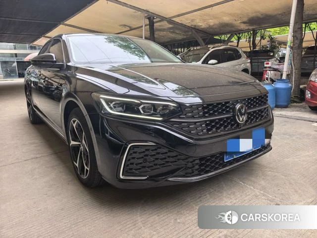 Volkswagen Passat id 4290281 из Китая 14